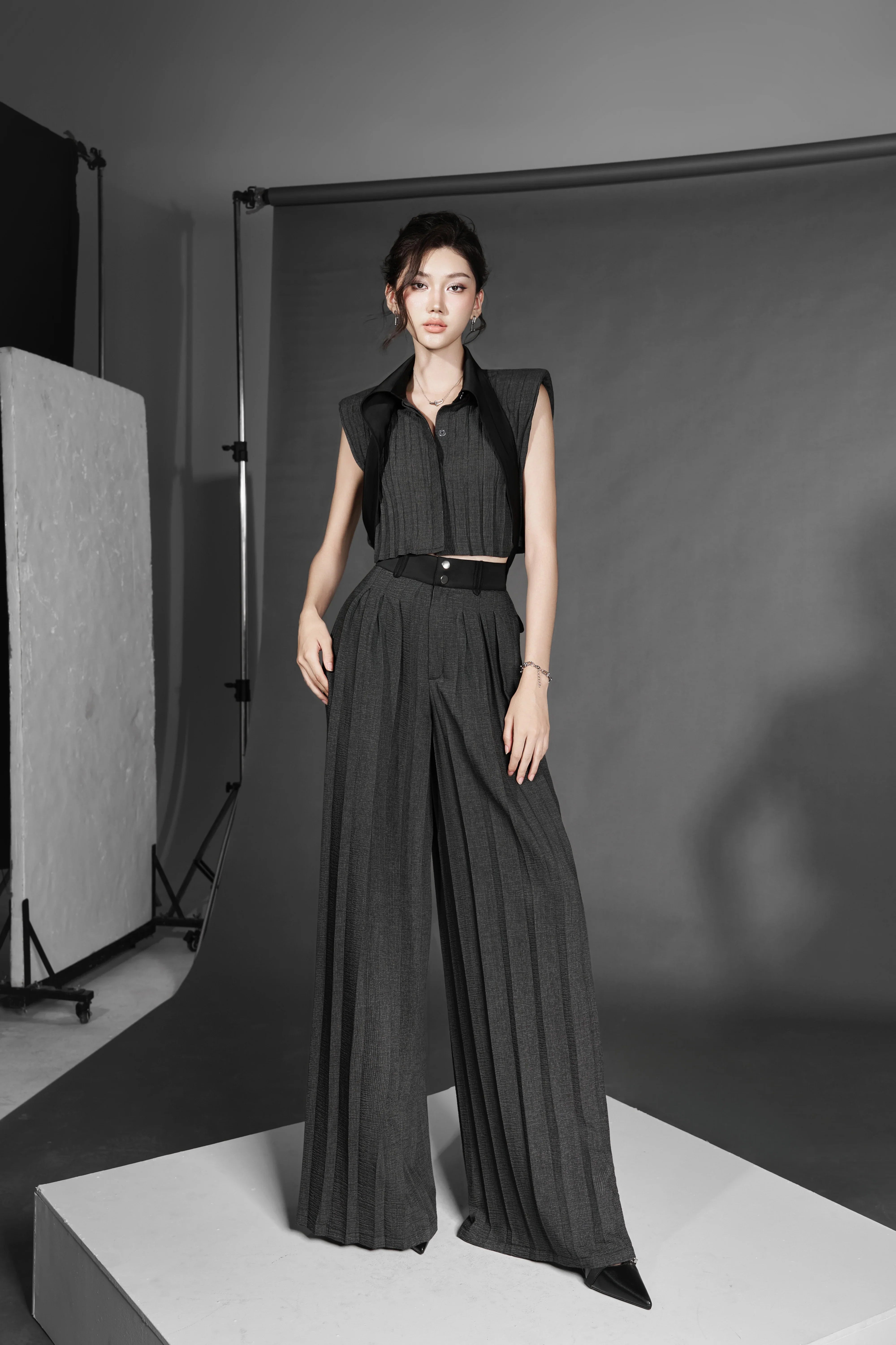 Samurai G Sleeveless Shirt & Samurai G Pants
